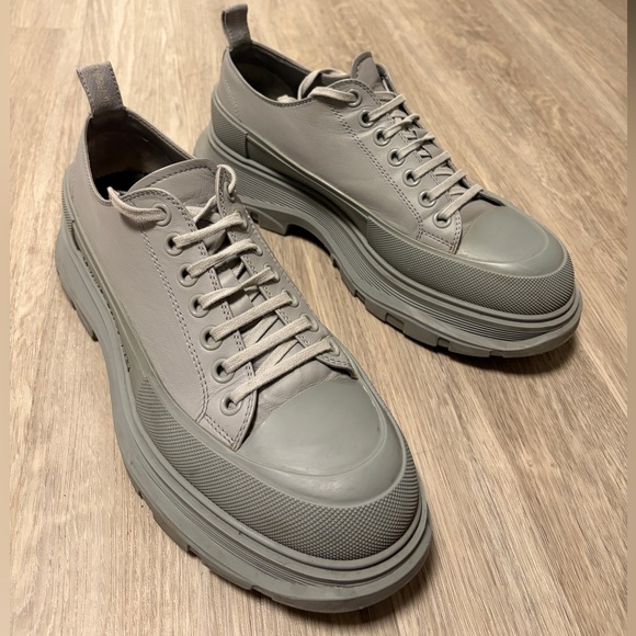 Alexander McQueen Other - Alexander McQueen Tread Slick Low Top Sneaker